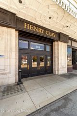 604 S 3rd St 806, Louisville, KY 40202