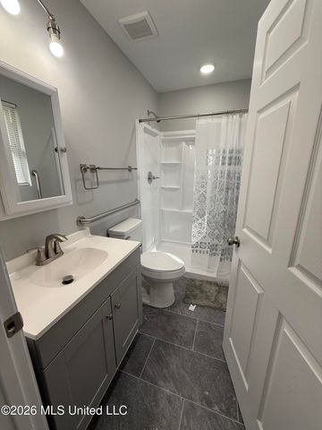 47 Lee Road, Sumrall, MS 39482
