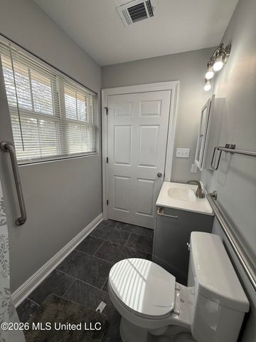 47 Lee Road, Sumrall, MS 39482