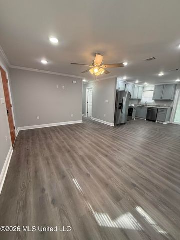 47 Lee Road, Sumrall, MS 39482