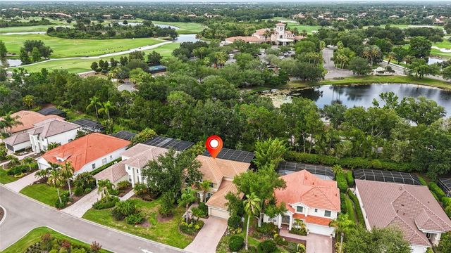 7627 DESERT INN WAY, Bradenton, FL 34202