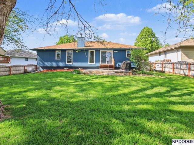 13947 Arbor Circle, Omaha, NE 68144