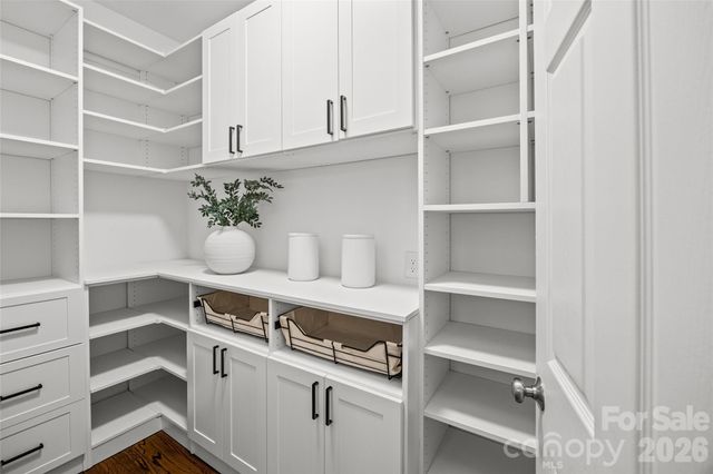 209 Red Twig Court, Marvin, NC 28173