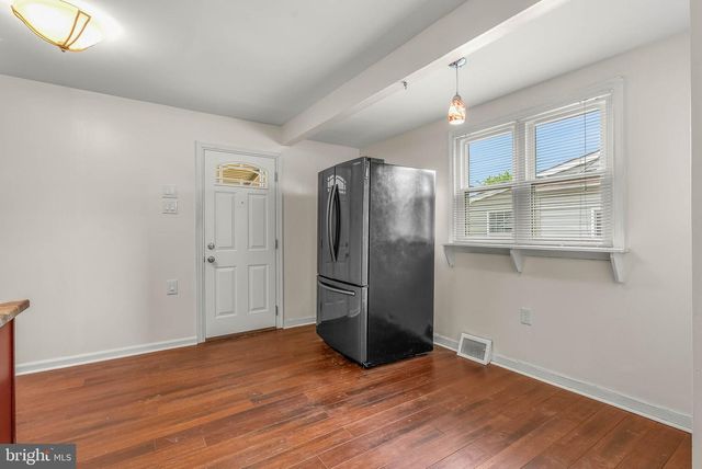 9231 ACADEMY RD, Philadelphia, PA 19114