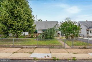 9231 ACADEMY RD, Philadelphia, PA 19114