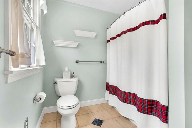 199 W Main St, Hopkinton, MA 01748