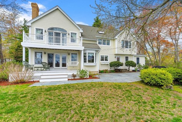 199 W Main St, Hopkinton, MA 01748