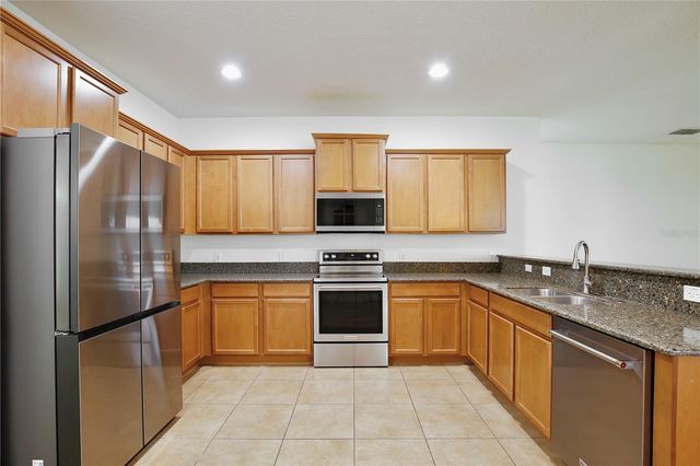 3908 COASTAL BREEZE DRIVE, Kissimmee, FL 34744