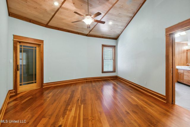 141 Janelle Drive, Bay Saint Louis, MS 39520