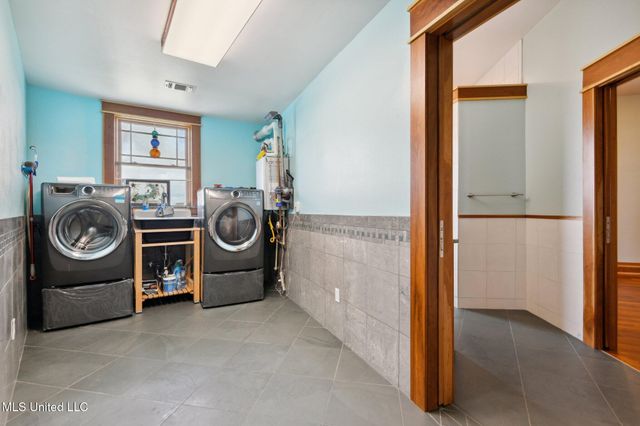 141 Janelle Drive, Bay Saint Louis, MS 39520