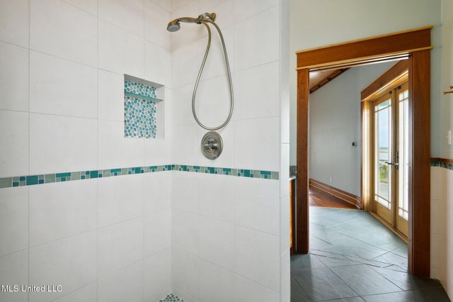 141 Janelle Drive, Bay Saint Louis, MS 39520