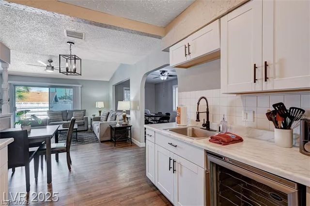 3750 Florrie Avenue, Las Vegas, NV 89121