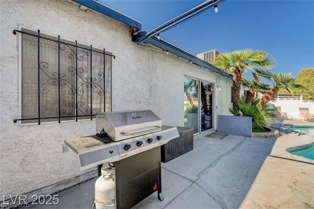 3750 Florrie Avenue, Las Vegas, NV 89121