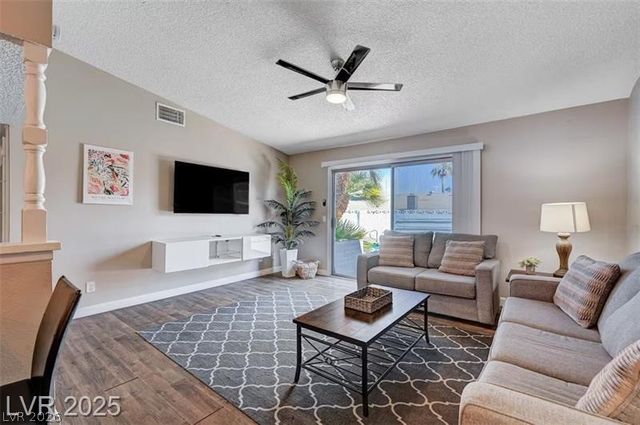 3750 Florrie Avenue, Las Vegas, NV 89121