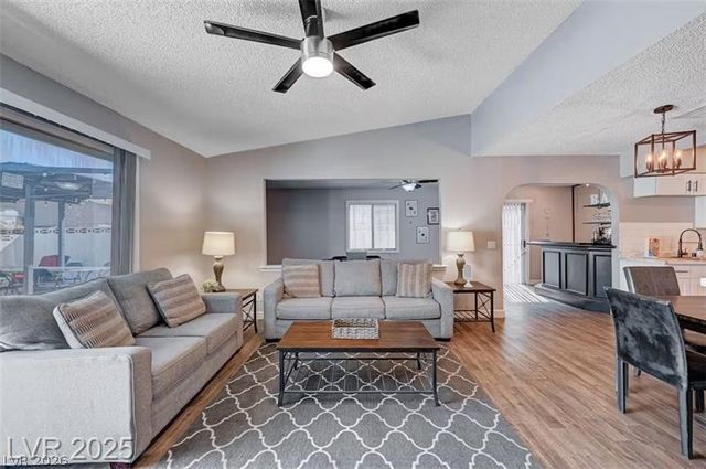 3750 Florrie Avenue, Las Vegas, NV 89121