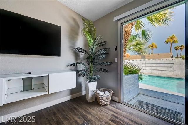 3750 Florrie Avenue, Las Vegas, NV 89121