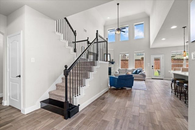 1400 Madrid Falls Drive, Mckinney, TX 75071
