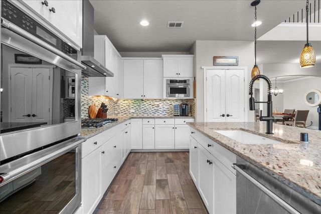 1400 Madrid Falls Drive, Mckinney, TX 75071