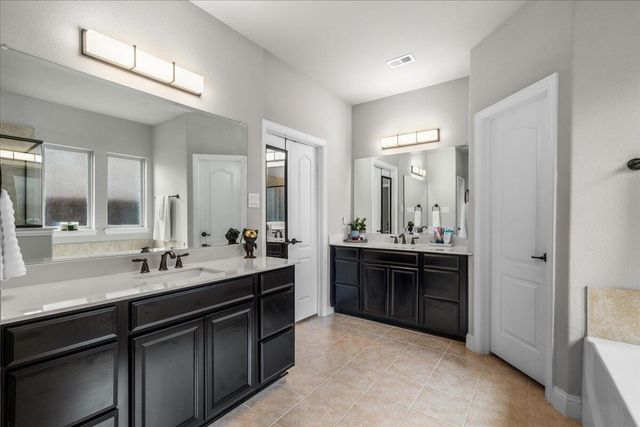 1400 Madrid Falls Drive, Mckinney, TX 75071