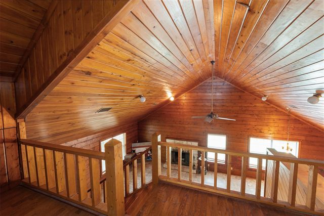 122 Ricky Road, Gun Barrel City, TX 75156