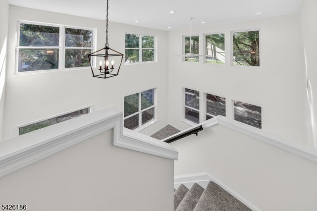 1 Hornbeam Way, Hardyston Twp., NJ 07419