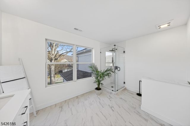 1 Hornbeam Way, Hardyston Twp., NJ 07419