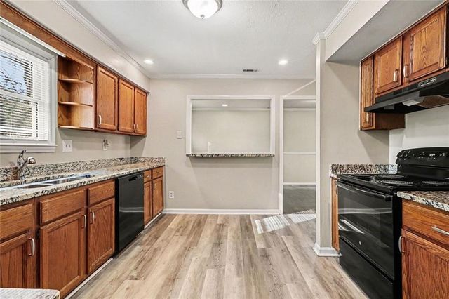 6099 Biscayne Drive, Forest Park, GA 30297