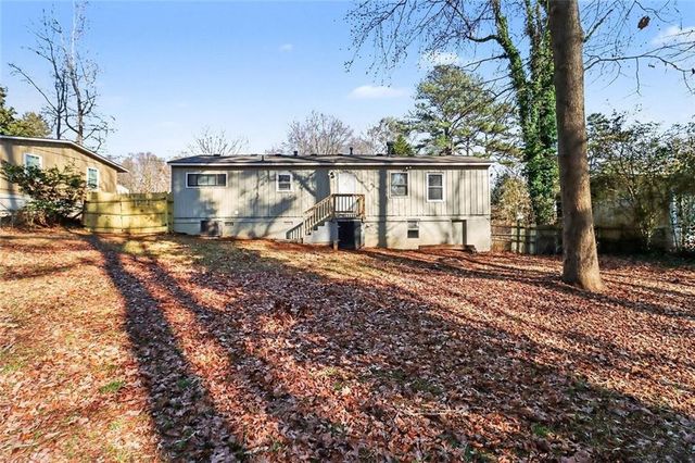 6099 Biscayne Drive, Forest Park, GA 30297