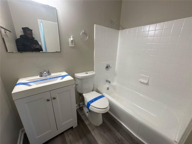 6099 Biscayne Drive, Forest Park, GA 30297