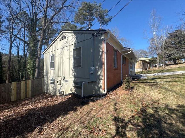 6099 Biscayne Drive, Forest Park, GA 30297