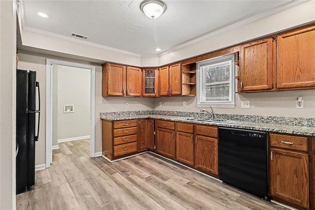 6099 Biscayne Drive, Forest Park, GA 30297