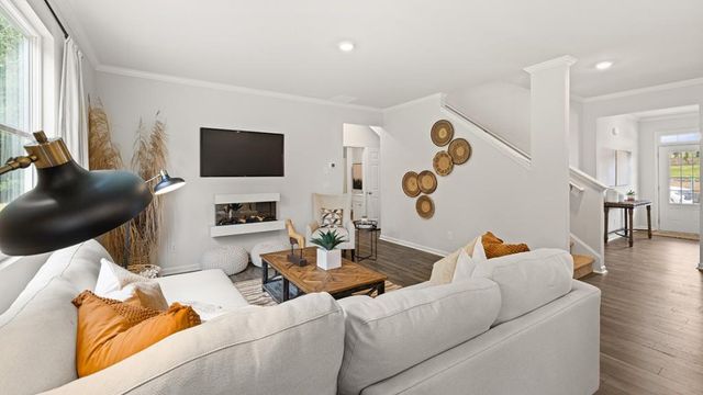 3871 Donetta Drive, Atlanta, GA 30349