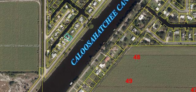 1792 Riverside Dr., Moore Haven, FL 33471