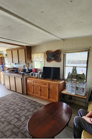 1792 Riverside Dr., Moore Haven, FL 33471