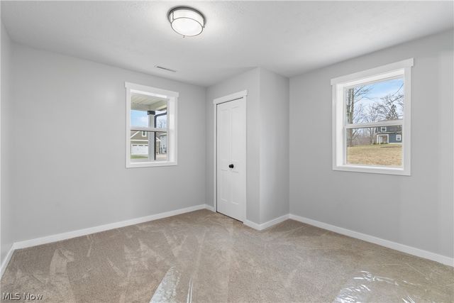 2351 Heston Drive, Lake Milton, OH 44429