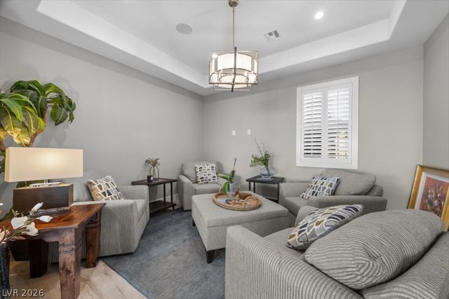 286 Besame Court, Las Vegas, NV 89138
