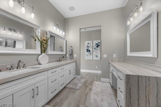 286 Besame Court, Las Vegas, NV 89138