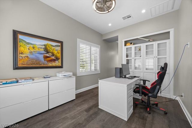 286 Besame Court, Las Vegas, NV 89138