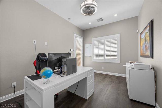 286 Besame Court, Las Vegas, NV 89138