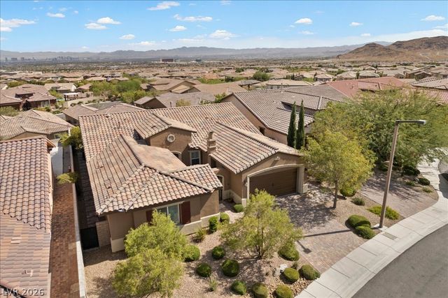 286 Besame Court, Las Vegas, NV 89138