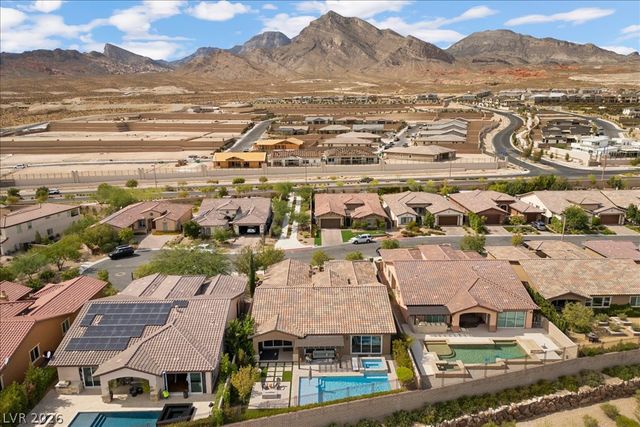 286 Besame Court, Las Vegas, NV 89138