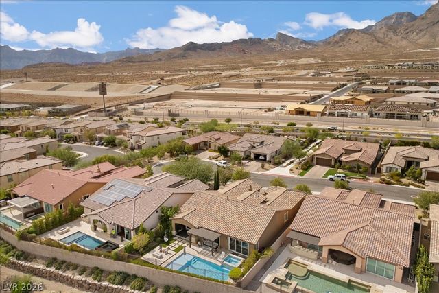 286 Besame Court, Las Vegas, NV 89138