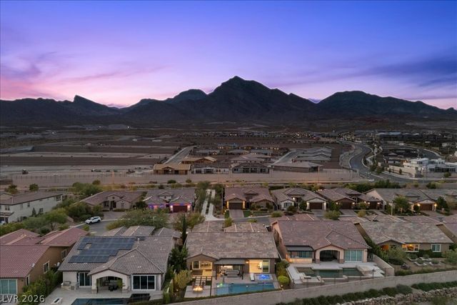 286 Besame Court, Las Vegas, NV 89138