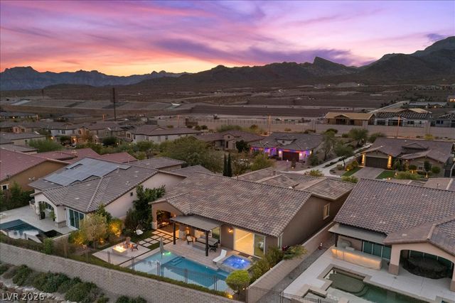 286 Besame Court, Las Vegas, NV 89138