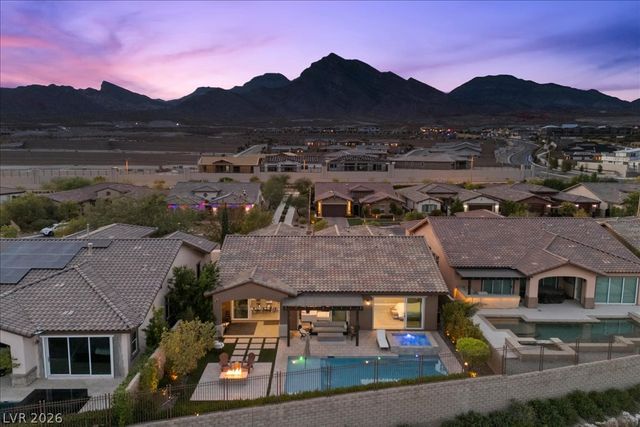 286 Besame Court, Las Vegas, NV 89138