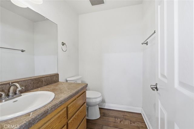 41050 13th Street W, Palmdale, CA 93551