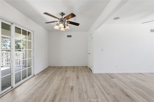 41050 13th Street W, Palmdale, CA 93551