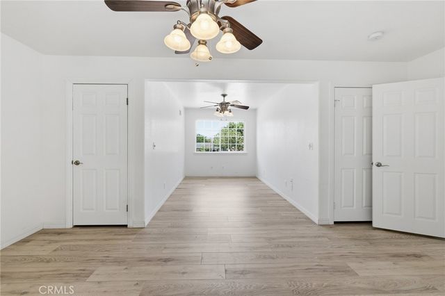 41050 13th Street W, Palmdale, CA 93551
