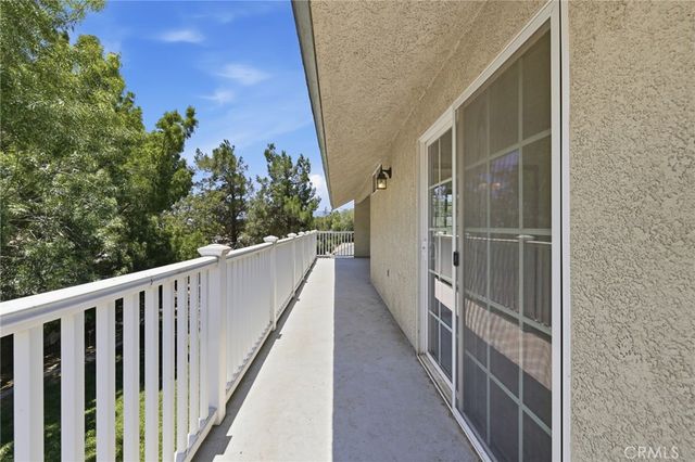 41050 13th Street W, Palmdale, CA 93551