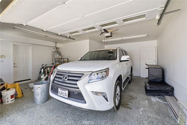 41050 13th Street W, Palmdale, CA 93551
